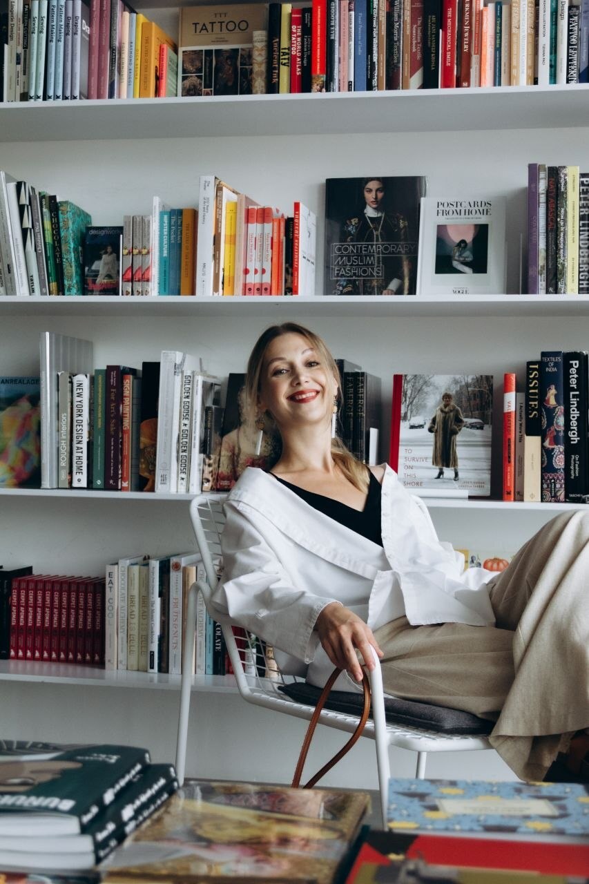 Марина Беднякова — преподаватель техники речи и актриса театра «Буффонеско»